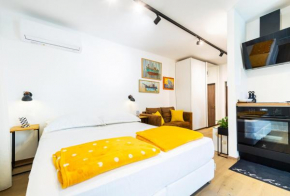 Zuzu Apartment